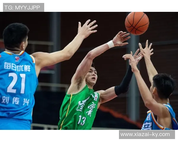 媒体人分析郭艾伦不随龙狮赴美备战原因及其商业价值与地位的重要性 媒体人分析郭艾伦不随龙狮赴美备战原因及其商业价值与地位的重要性